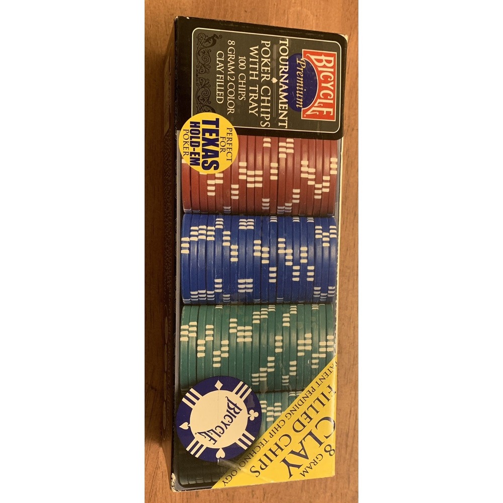 BICYCLE Premium Tournament 100 POKER CHIPS with‎ Tray 8 Gram Clay Filled Casino